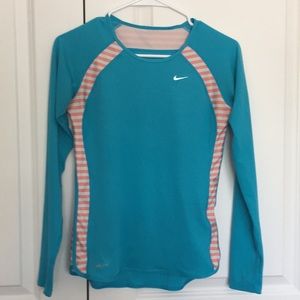 Nike Dri-Fit Ladies Shirt XS